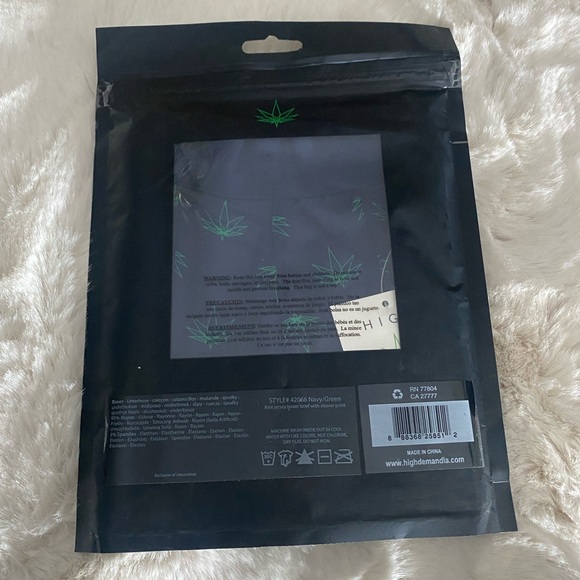 New High Demand Mens Boxers Size M (D3) - Picture 9 of 9